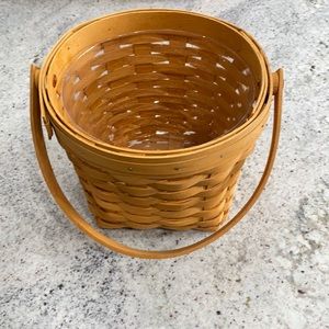 Longaberger Basket with handle